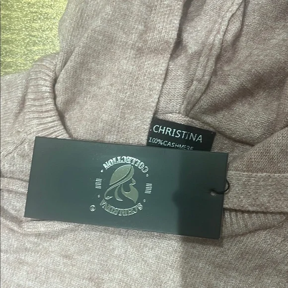 NWT Pink Cashmere Hoodie - Picture 4 of 4